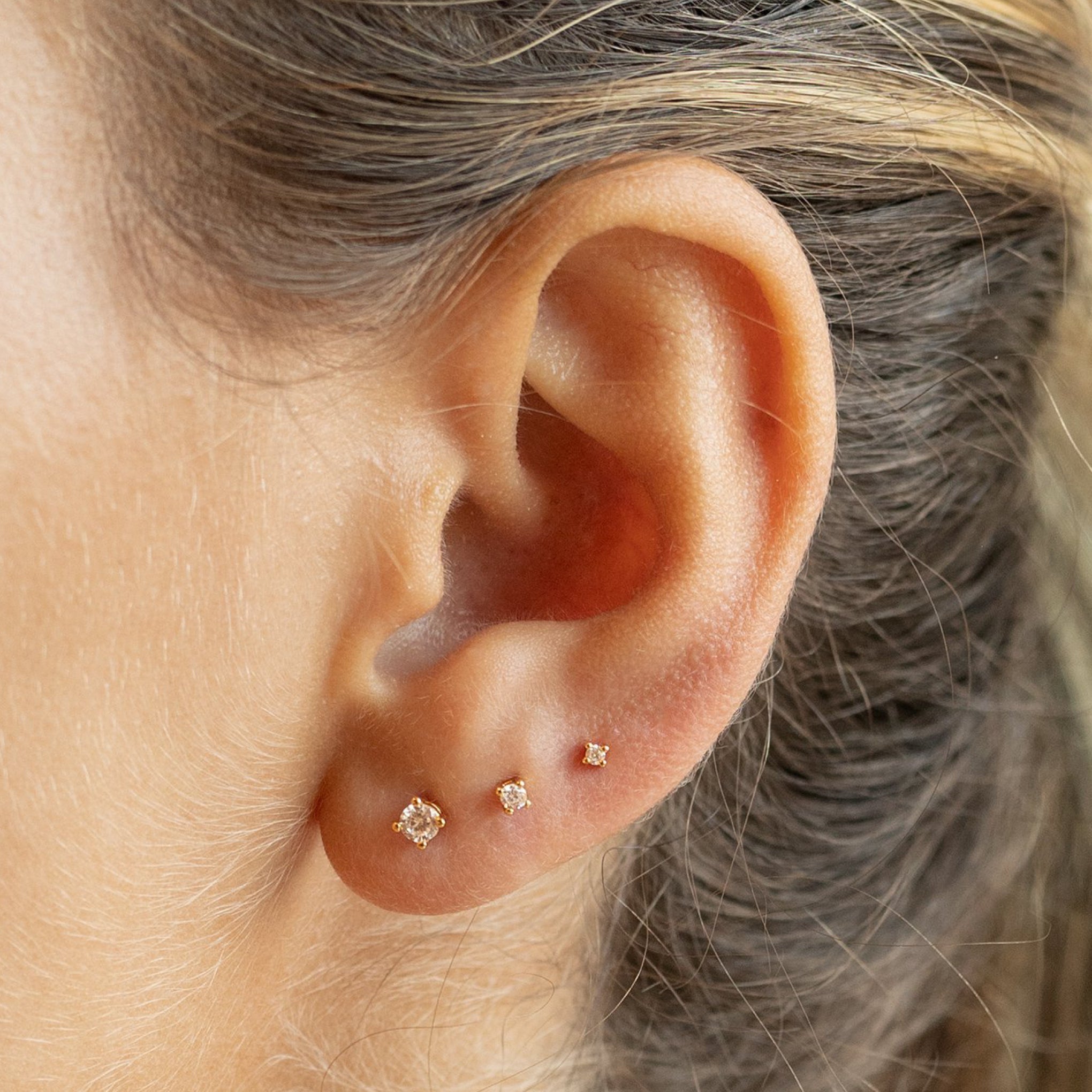 CZ Studs Set