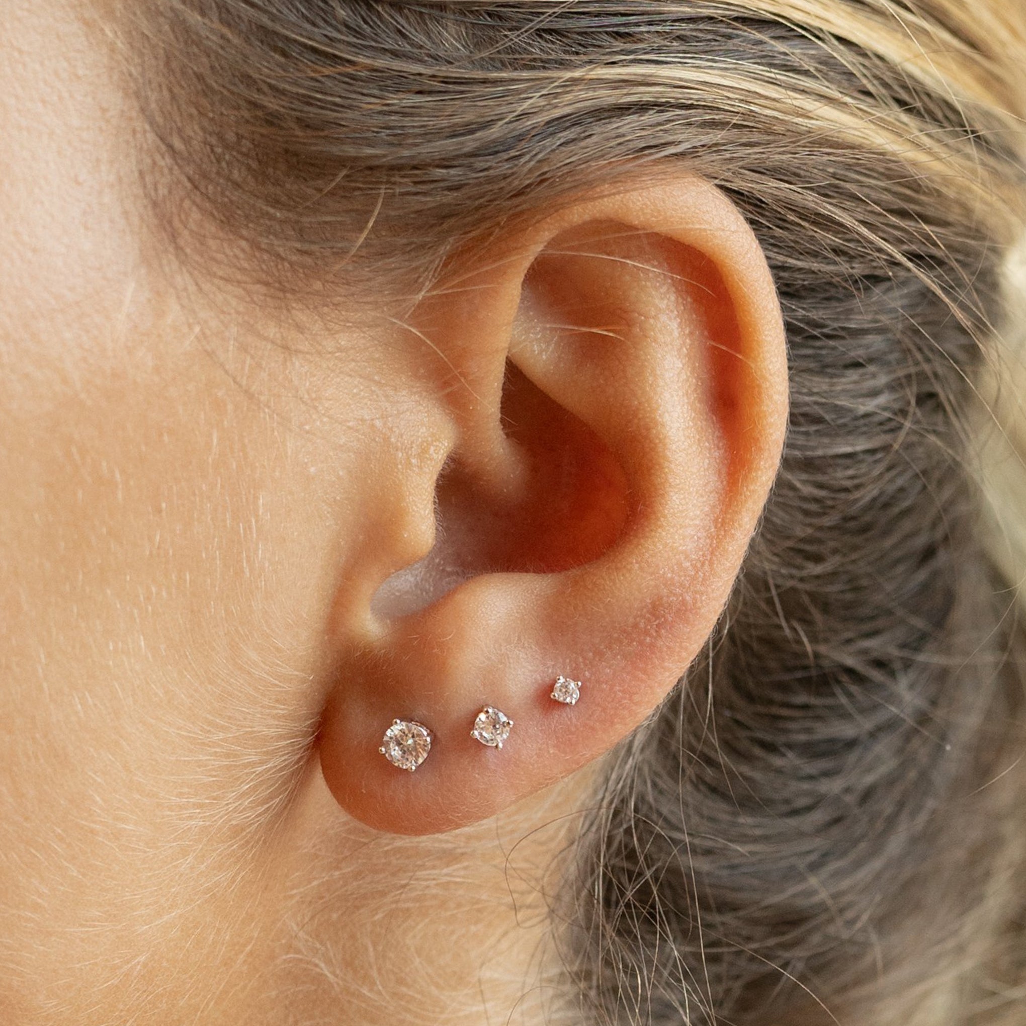 CZ Studs Set