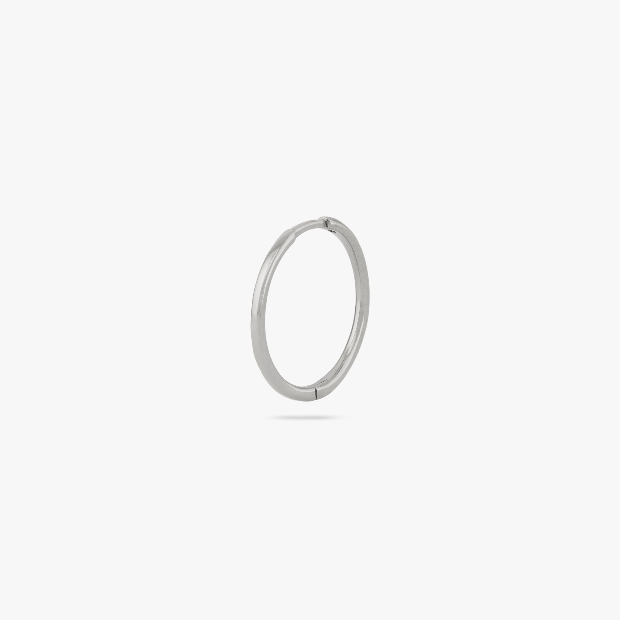 Medium Slim Hoop