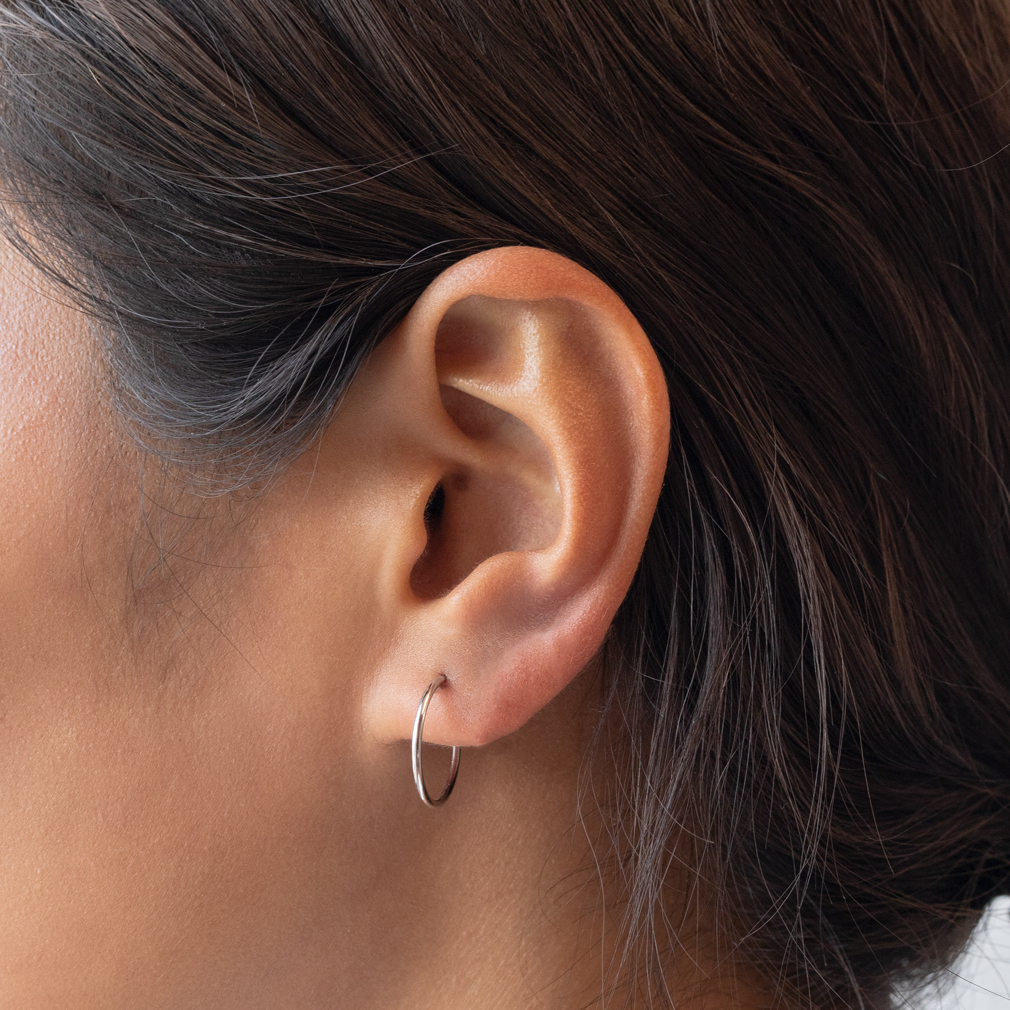 Medium Slim Hoop